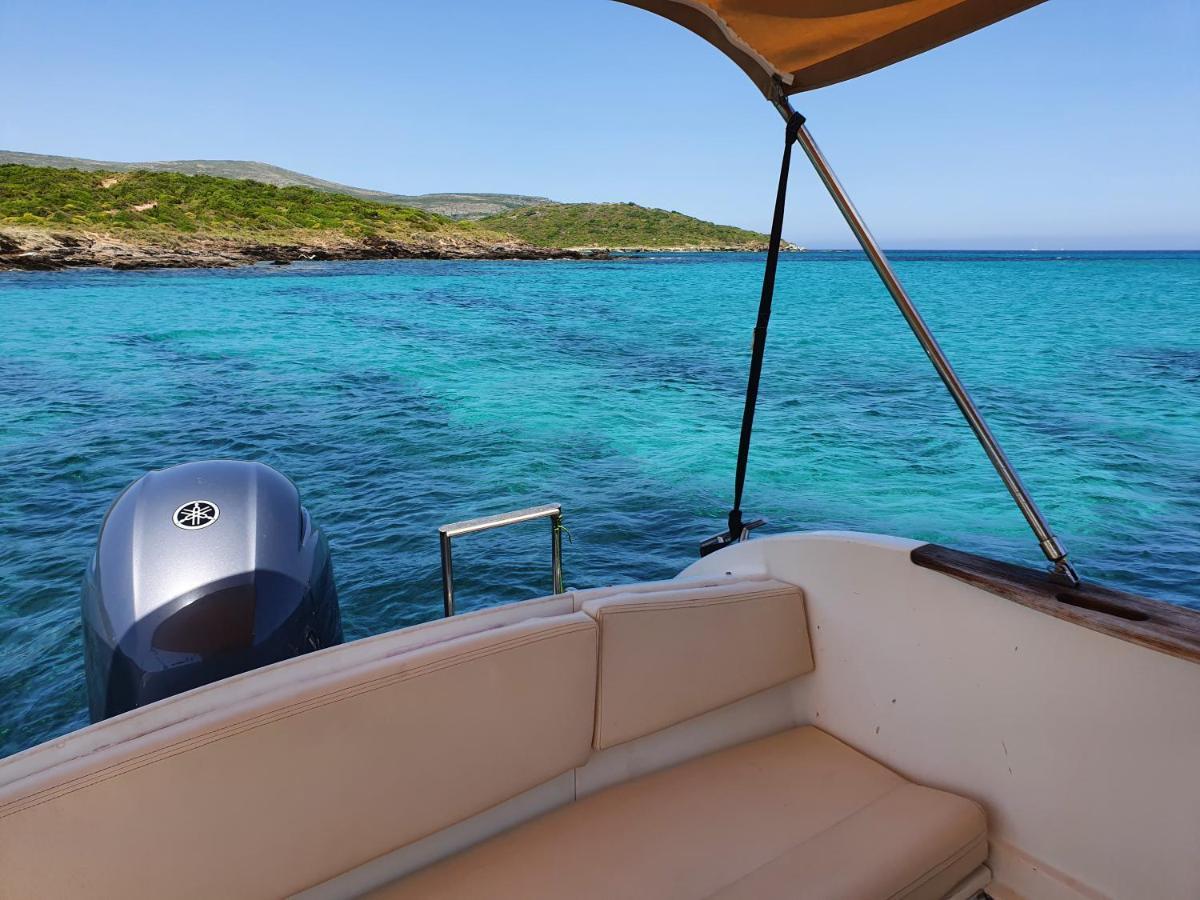 Cap Corse Uribellinu 1, Petit Dejeuner Partine Екстер'єр фото