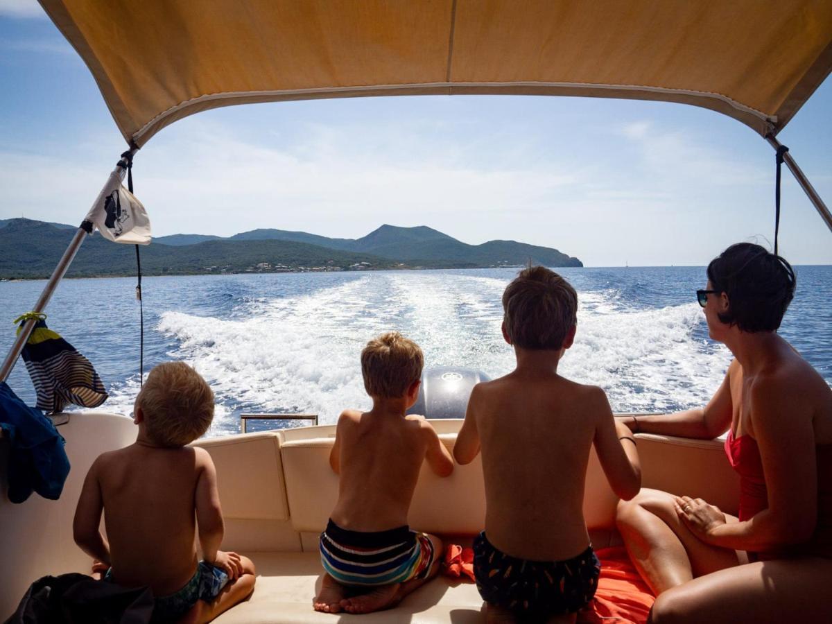 Cap Corse Uribellinu 1, Petit Dejeuner Partine Екстер'єр фото